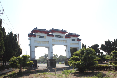 圖片：第七公墓，共13張